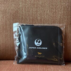 MAISON KITSUNE Paris - Black leather Toiletry Bag